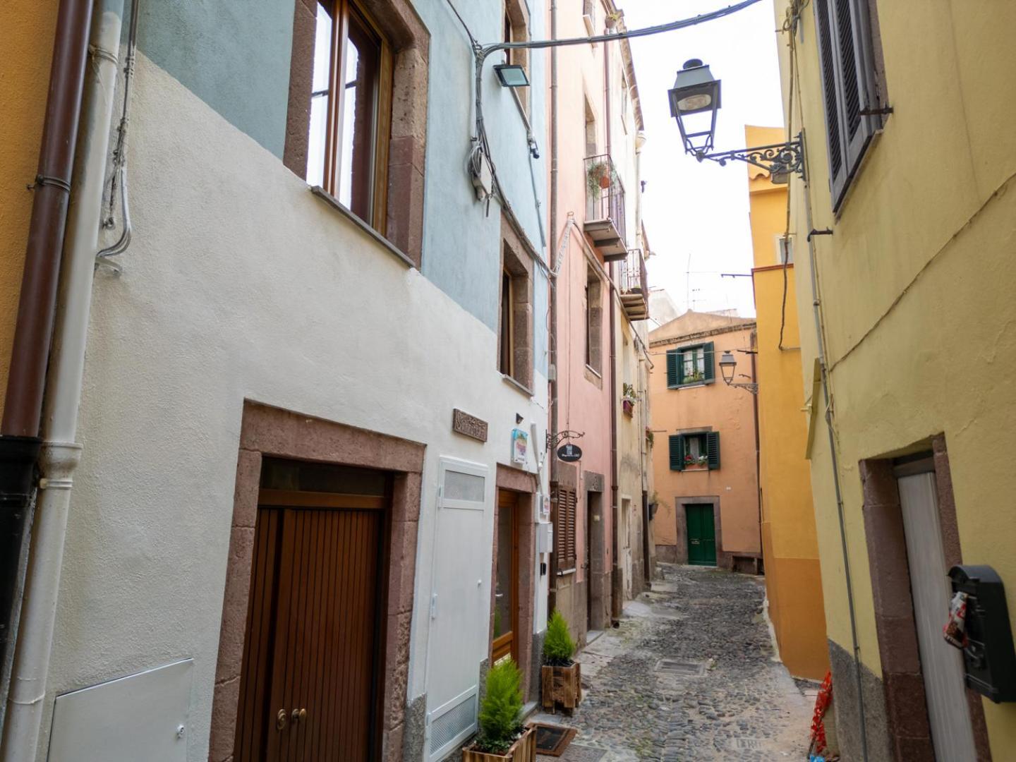 S'Apposentu - Un'Angolo Di Paradiso Con La Vista Sul Castello ボーザ エクステリア 写真
